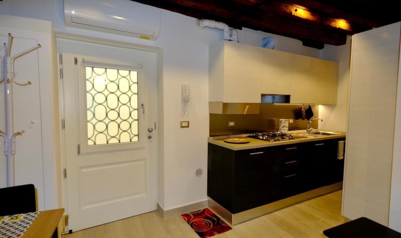 Ca' Nostra Apartment *